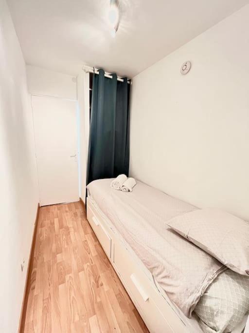 New York - Appartement A Reims Buitenkant foto