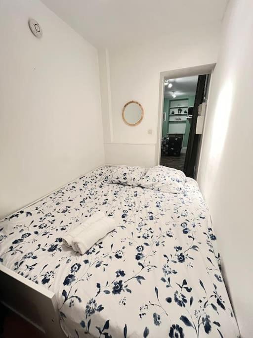 New York - Appartement A Reims Buitenkant foto